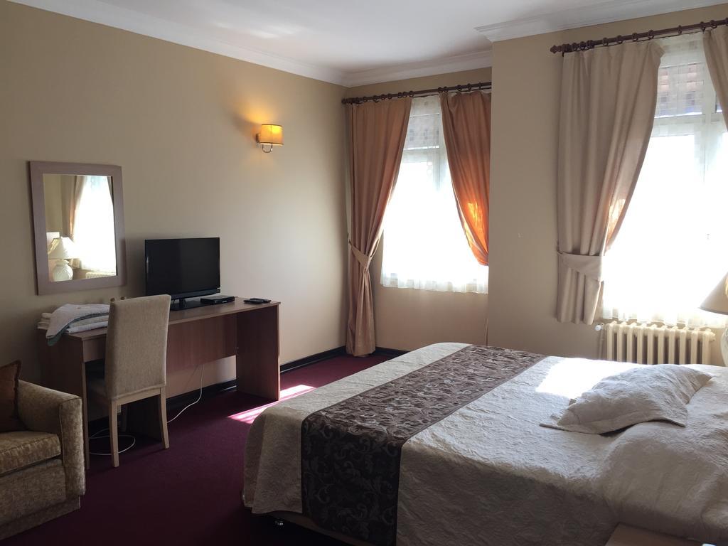 Hotel Mercan Adana Quarto foto
