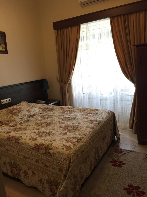 Hotel Mercan Adana Quarto foto